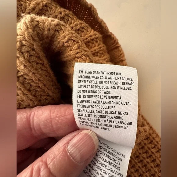 American Eagle Brown Sweater - Picture 2 of 13